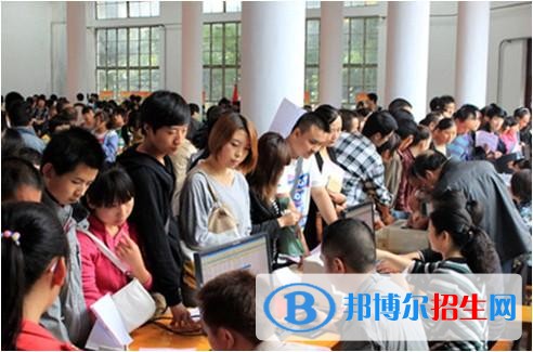 漢中職業(yè)技術(shù)學院五年制大專2019年報名條件、招生要求、招生對象
