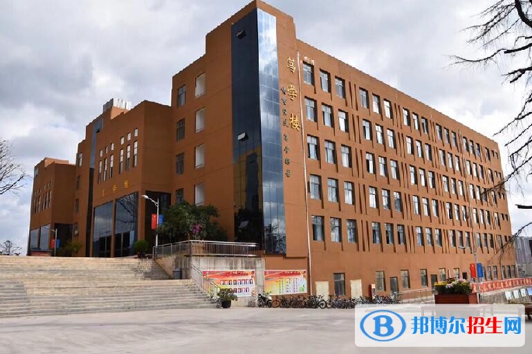 黔南田家炳中學(xué)2019年學(xué)費(fèi)、收費(fèi)多少
