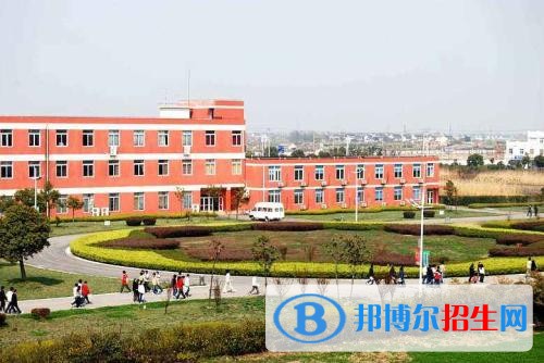 蘇州托普信息職業(yè)技術(shù)學(xué)院五年制大專2019年報名條件、招生要求、招生對象