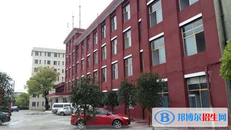 長沙中等專業(yè)學校是什么