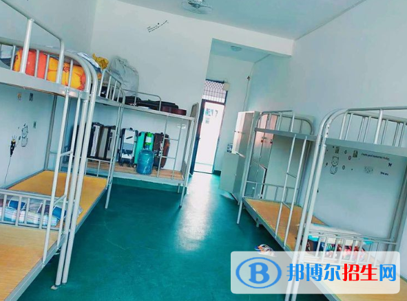 江西康展汽車科技學校2020年宿舍條件
