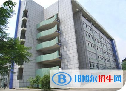 東興區(qū)東方科技職業(yè)技術學校學校怎么樣