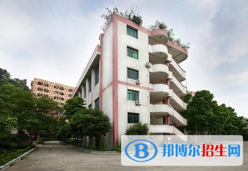 重慶護士學(xué)校2020年招生辦聯(lián)系電話