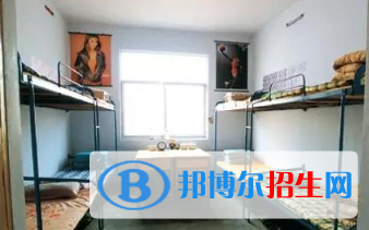 萍鄉(xiāng)湘東職業(yè)中等專業(yè)學(xué)校2020年宿舍條件