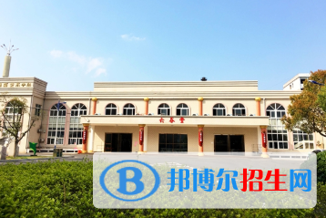 江西華憶電子工業(yè)中等專(zhuān)業(yè)學(xué)校網(wǎng)站網(wǎng)址