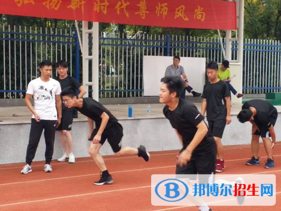 南京新港中等專業(yè)學(xué)校2020年報名條件、招生要求、招生對象