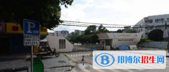 桂林工業(yè)中等專業(yè)學(xué)校2020年報(bào)名條件、招生要求、招生對(duì)象