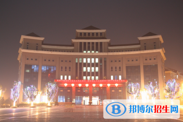 重慶醫(yī)藥衛(wèi)生學(xué)校2020年報(bào)名條件、招生要求、招生對(duì)象