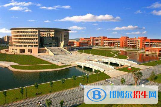 咸寧電子科技學(xué)校2020年報(bào)名條件、招生要求、招生對(duì)象