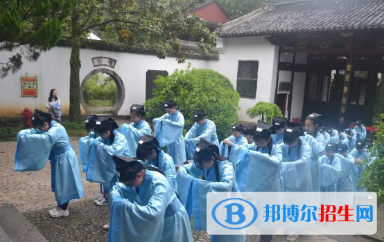 南昌青山湖職業(yè)技術(shù)學(xué)校怎么樣、好不好