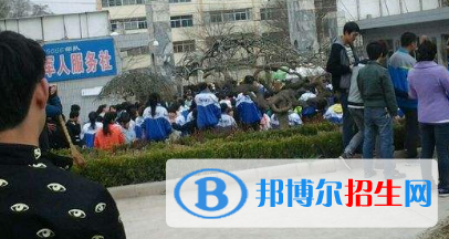 平?jīng)黾紟煂W(xué)院怎么樣、好不好