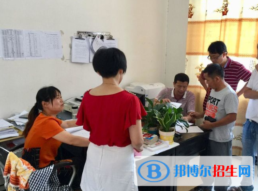 江西新干職業(yè)中等專業(yè)學(xué)校2020年報(bào)名條件、招生要求、招生對象