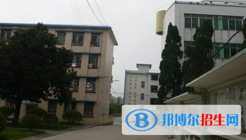 桂林興安師范學(xué)校2020年報(bào)名條件、招生要求、招生對(duì)象 