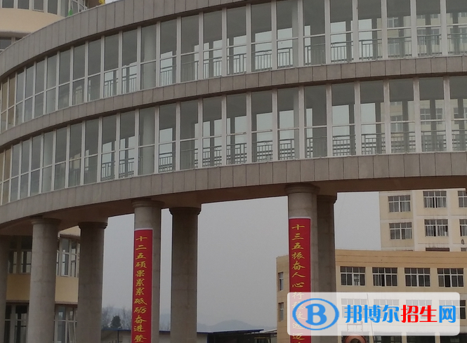黃石第一技工學校2020年報名條件、招生要求、招生對象