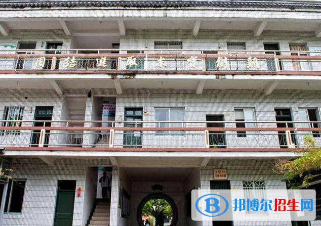 臨海東湖職業(yè)技術(shù)學(xué)校2020年報(bào)名條件、招生要求、招生對(duì)象