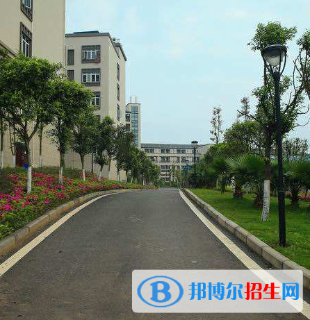 鄭州青年職業(yè)中等專業(yè)學校2021年招生辦聯(lián)系電話