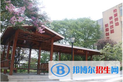 中國(guó)鋁業(yè)貴州高級(jí)技工學(xué)校2020年有哪些專業(yè)