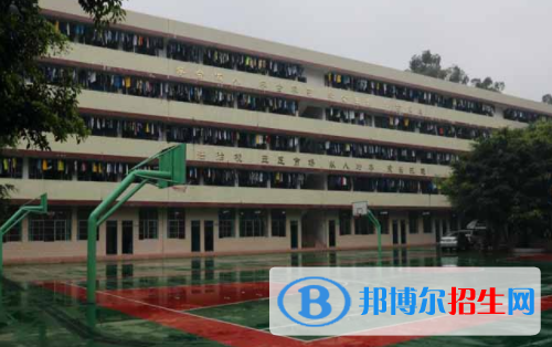 廣西電子高級技工學(xué)校2020年宿舍條件 