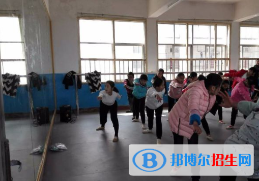 永豐職業(yè)中等專業(yè)學(xué)校2020年報名條件、招生要求、招生對象