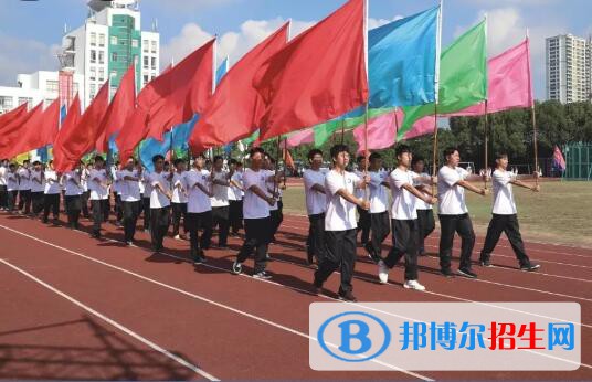 臨海豪情汽車工業(yè)學(xué)校2020年報(bào)名條件、招生要求、招生對(duì)象