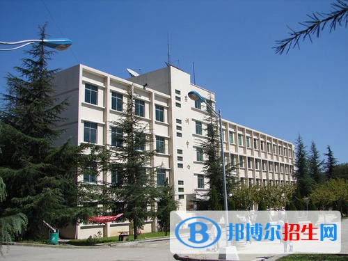 清鎮(zhèn)市衛(wèi)生職業(yè)技術(shù)學校2020年報名條件、招生要求、招生對象
