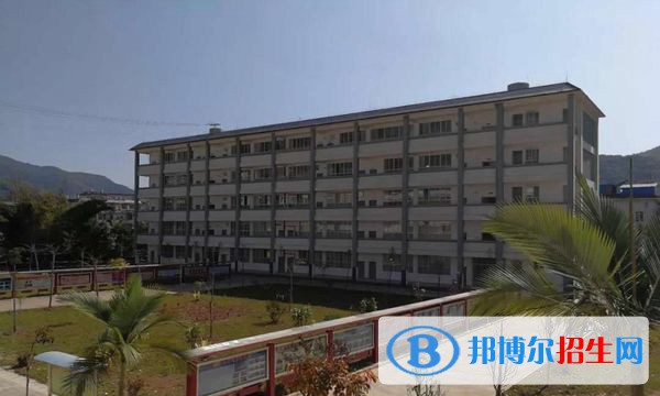 孟連縣職業(yè)高級中學(xué)怎么樣、好不好