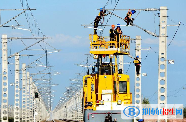 南昌2020年男生上鐵路學校學什么好