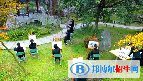 成都外國(guó)語(yǔ)學(xué)校中美國(guó)際高中