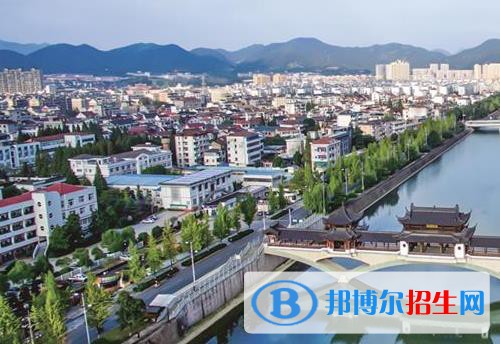 杭州臨安區(qū)技工學(xué)校2020年報(bào)名條件、招生要求、招生對(duì)象