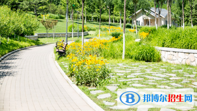 清華志清中學(xué)國(guó)際部