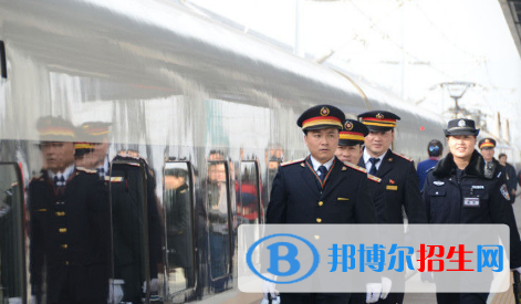 無(wú)錫2020年讀鐵路學(xué)校讀什么專業(yè)好