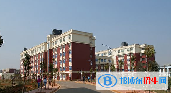 云南外國(guó)語學(xué)校高中部網(wǎng)站網(wǎng)址