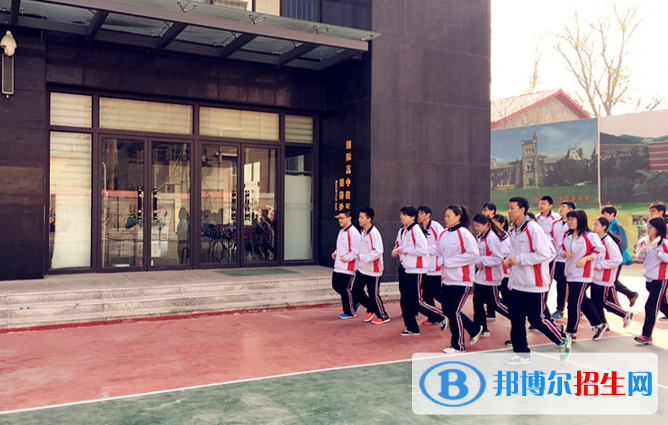 唐山英才國(guó)際學(xué)校怎么樣、好不好