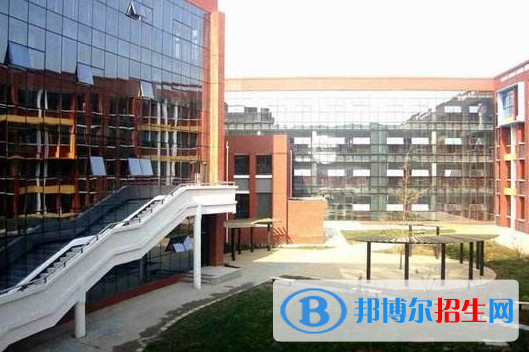 石家莊創(chuàng)新國(guó)際學(xué)校高中部2020年學(xué)費(fèi)、收費(fèi)多少