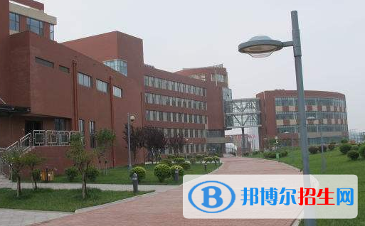 牛津國際公學(xué)常州學(xué)校2020年學(xué)費、收費多少