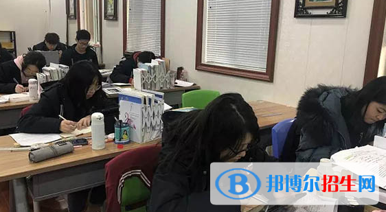 無錫劍橋國際高中網(wǎng)站網(wǎng)址