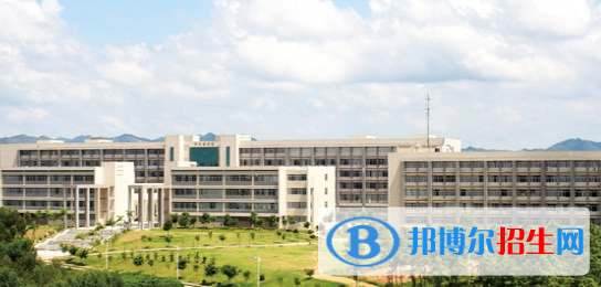 廣西交通職業(yè)技術(shù)學院2020年報名條件、招生要求、招生對象
