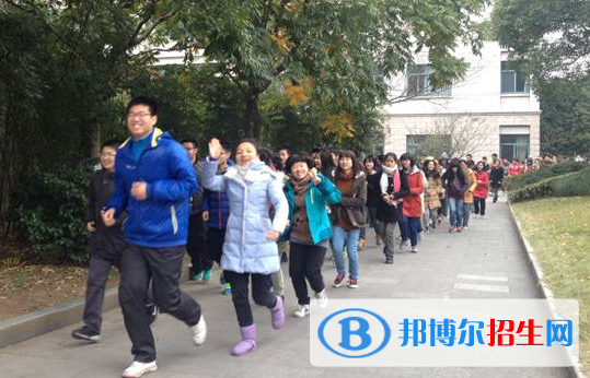杭州外國語學(xué)校劍橋高中怎么樣、好不好