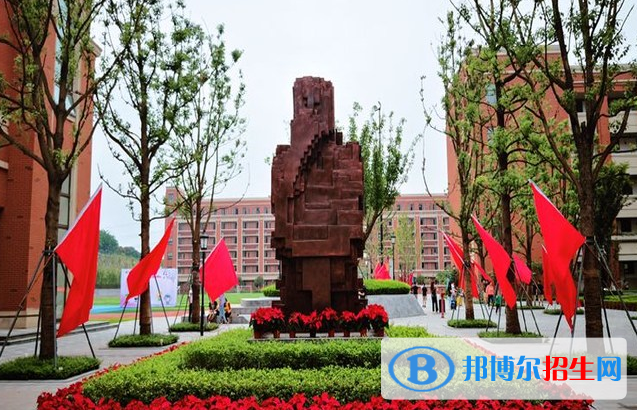 重慶史迪威外語學校高中部怎么樣、好不好