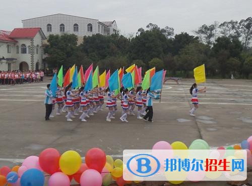 四川蜀都衛(wèi)生學(xué)校2020年報(bào)名條件、招生要求、招生對(duì)象