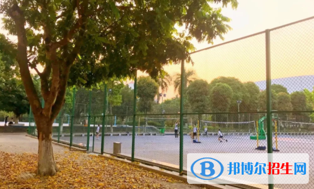 南寧三中國(guó)際學(xué)校初中部怎么樣、好不好