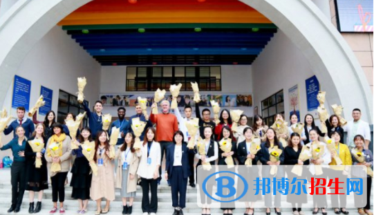 貴陽高新海嘉國際雙語學(xué)校初中部么樣、好不好