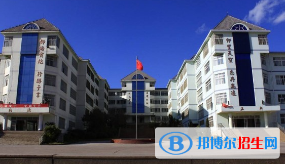 云南外國語學校初中部2020年報名條件、招生要求、招生對象