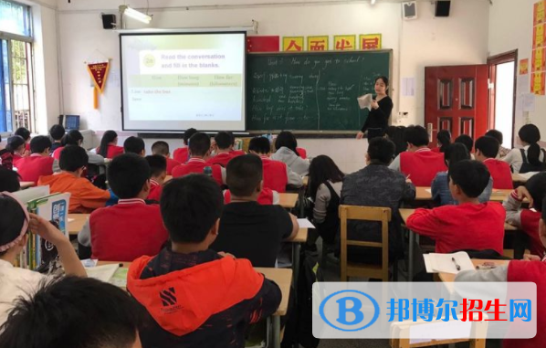 南昌現(xiàn)代外國(guó)語學(xué)校初中部怎么樣、好不好