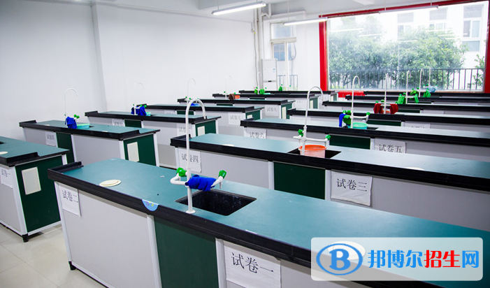 鄭州鄭中國(guó)際學(xué)校初中部2020年學(xué)費(fèi)、收費(fèi)多少