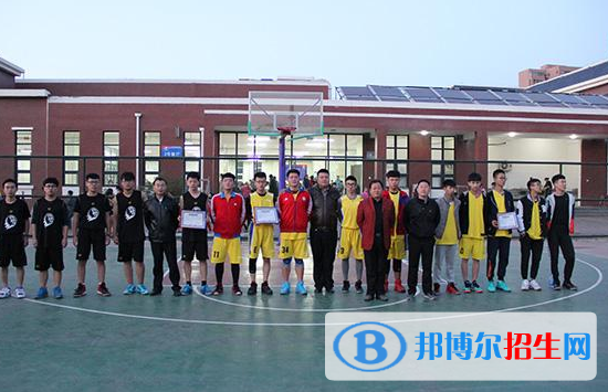 濮陽建業(yè)國際學(xué)校初中部2020年學(xué)費(fèi)、收費(fèi)多少