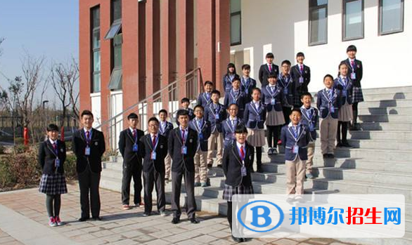 濮陽建業(yè)國際學(xué)校初中部怎么樣、好不好