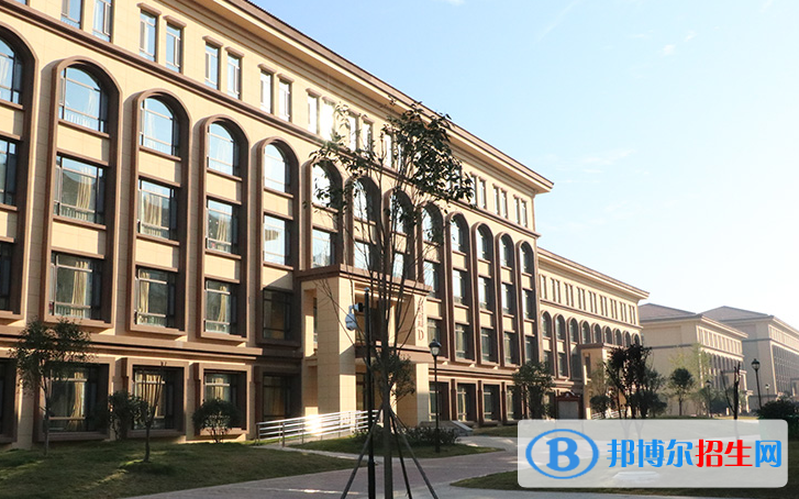 臨沂外國語學(xué)校國際初中部2020年報名條件、招生要求、招生對象