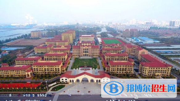 愛博倫國際公學(xué)初中部怎么樣、好不好