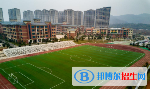 寧鄉(xiāng)碧桂園學(xué)校初中部2020年學(xué)費(fèi)、收費(fèi)多少